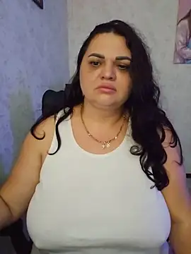 Snapshot of -CUTE-EVVIL- chatting on May 27, 2026, 7:00 pm -CUTE-EVVIL- online show from May 27, 2026, 7:00 pm