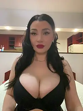 AylaSparkk online show from May 1, 2026, 10:25 pm