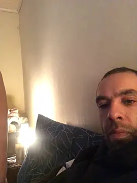 justef09 online show from July 23, 2026, 6:33 am