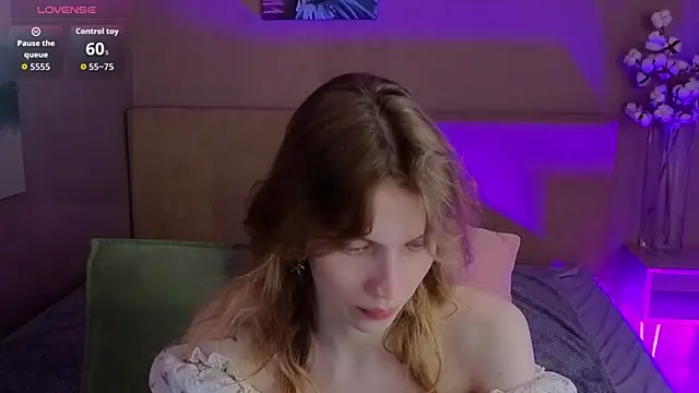 Snapshot of Emily_Cartex chatting on July 24, 2026, 6:00 am Emily Cartex online show from July 24, 2026, 6:00 am