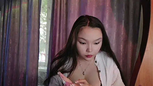 Snapshot of cherrry_milk chatting on June 26, 2026, 1:48 pm cherrry milk online show from June 26, 2026, 1:48 pm