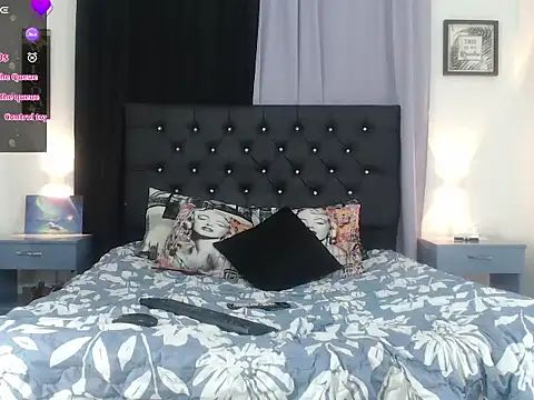 PhillipCox online show from May 13, 2026, 8:06 pm
