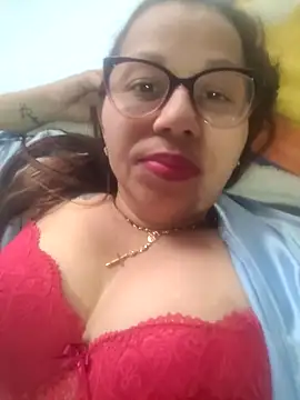 Ladymilf12 online show from May 6, 2026, 6:24 pm