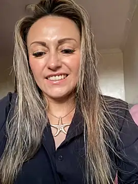 Angel Nova  online show from June 25, 2026, 7:18 pm