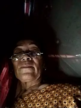 Snapshot of mouth22 chatting on May 31, 2026, 1:58 am mouth22 online show from May 31, 2026, 1:58 am