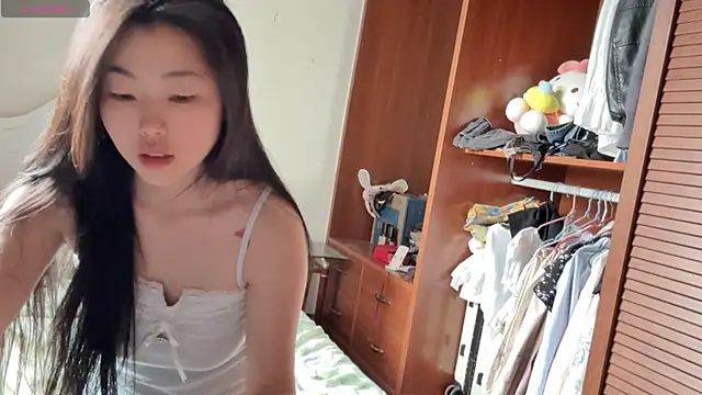 XIAOnaimao-001 online show from July 6, 2026, 3:25 am
