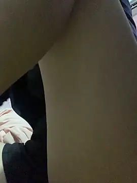 Sary Naughty online show from April 30, 2026, 8:42 am