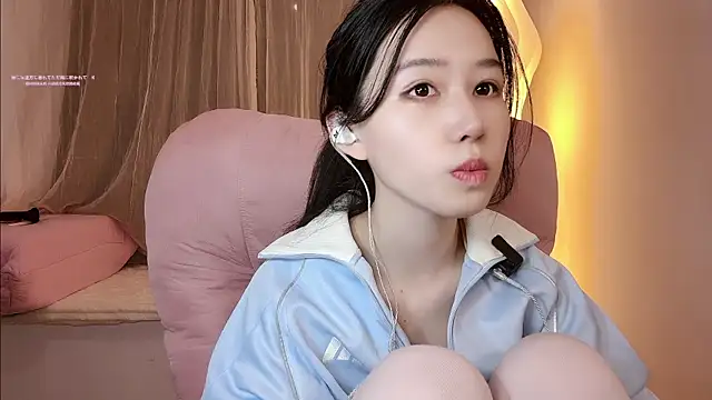 Kari Young online show from May 20, 2026, 2:12 pm