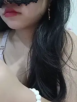 Snapshot of silkyhairs chatting on June 15, 2026, 1:46 pm silkyhairs online show from June 15, 2026, 1:46 pm