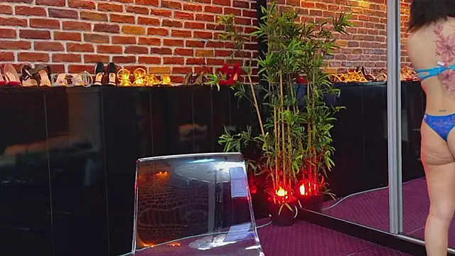 Snapshot of HannahIsabellee chatting on June 6, 2026, 7:07 pm HannahIsabellee online show from June 6, 2026, 7:07 pm