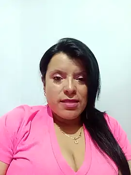 Snapshot of Samantha_Kieran chatting on May 26, 2026, 8:27 pm Samantha Kieran online show from May 26, 2026, 8:27 pm