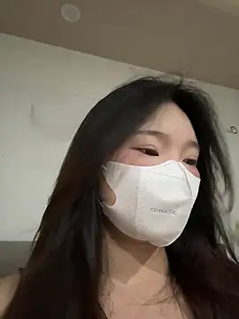 Snapshot of Ni_Tran chatting on August 2, 2026, 4:44 am Ni Tran online show from August 2, 2026, 4:44 am