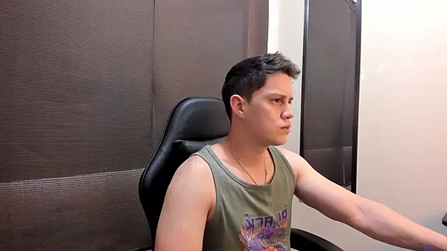 KendricTorres online show from June 14, 2026, 3:25 pm