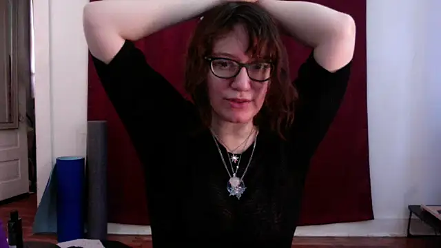 Snapshot of AnnywnBelle chatting on May 17, 2026, 8:16 pm AnnywnBelle online show from May 17, 2026, 8:16 pm