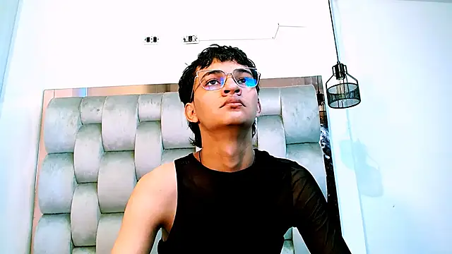 SahirCharm online show from June 14, 2026, 1:57 pm