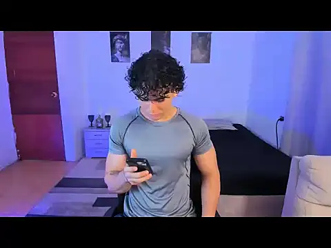 Snapshot of mateo_jack chatting on July 8, 2026, 2:21 pm mateo jack online show from July 8, 2026, 2:21 pm