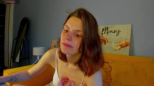 Kira Be11 online show from July 6, 2026, 4:20 am