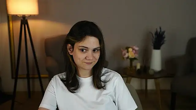 JaimeeDeibert online show from April 28, 2026, 11:26 am