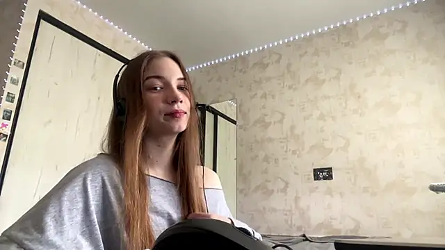 Sonya Solnarima online show from April 30, 2026, 11:27 am