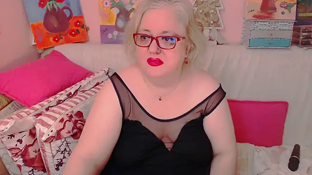 Snapshot of Maturelove_xxx chatting on May 22, 2026, 7:19 pm Maturelove xxx online show from May 22, 2026, 7:19 pm