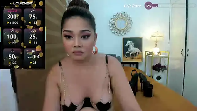 Snapshot of curly_tops69 chatting on May 11, 2026, 9:37 am curly tops69 online show from May 11, 2026, 9:37 am