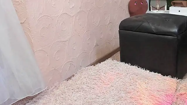 Snapshot of lililiana chatting on July 22, 2026, 8:17 am lililiana online show from July 22, 2026, 8:17 am