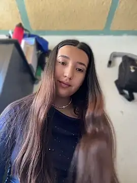 Alix Rousses20 online show from May 9, 2026, 3:39 pm