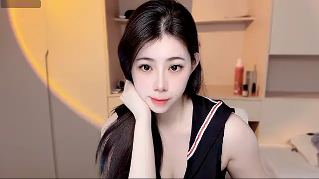 Snapshot of Tangerine-en chatting on May 11, 2026, 1:11 am Tangerine-en online show from May 11, 2026, 1:11 am