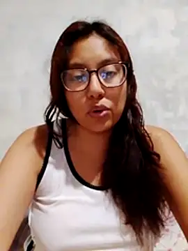 Snapshot of Grace_Moon04 chatting on June 17, 2026, 8:39 am Grace Moon04 online show from June 17, 2026, 8:39 am