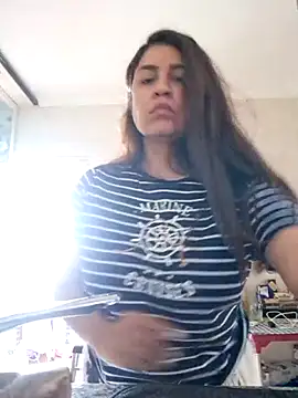 charloteone online show from May 9, 2026, 11:48 am
