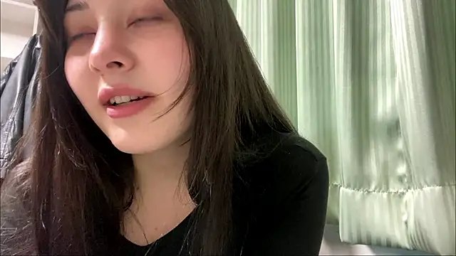 Snapshot of Sonata_Asky chatting on May 15, 2026, 10:50 pm Sonata Asky online show from May 15, 2026, 10:50 pm