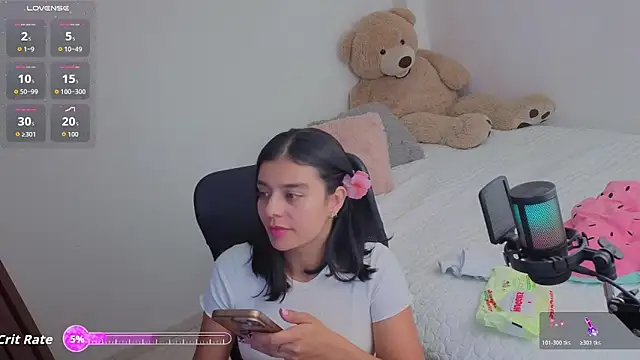 Snapshot of valerihouse_ chatting on June 11, 2026, 2:53 am valerihouse online show from June 11, 2026, 2:53 am
