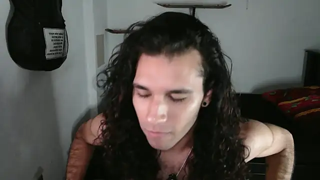Snapshot of oezack1 chatting on July 26, 2026, 12:12 pm oezack1 online show from July 26, 2026, 12:12 pm
