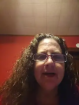 Harleygirl73 online show from June 10, 2026, 2:45 am