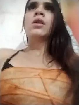 Snapshot of Juliette_Doll_ chatting on July 18, 2026, 2:05 am Juliette Doll online show from July 18, 2026, 2:05 am