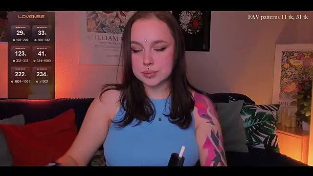 UlikeFreshTea online show from May 13, 2026, 10:06 pm