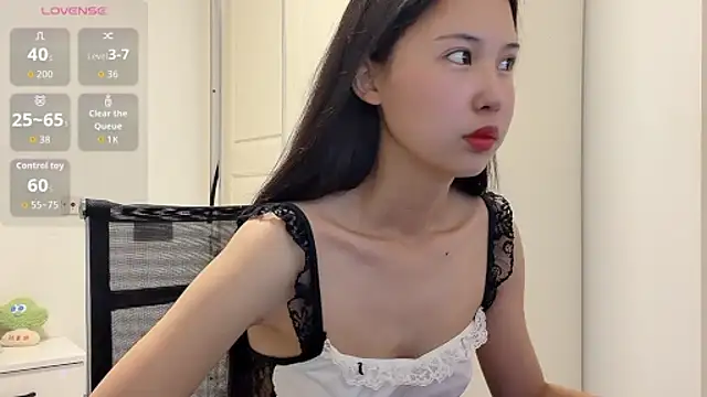 Snapshot of -LINXI chatting on June 4, 2026, 12:38 am -LINXI online show from June 4, 2026, 12:38 am