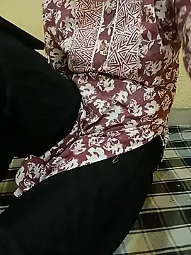 Snapshot of Seema_yadav01 chatting on June 25, 2026, 5:34 am Seema yadav01 online show from June 25, 2026, 5:34 am
