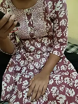 Snapshot of Seema_yadav01 chatting on June 29, 2026, 5:03 am Seema yadav01 online show from June 29, 2026, 5:03 am