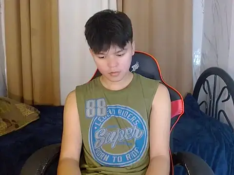 yourhotasiandoms online show from July 18, 2026, 9:35 am