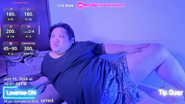 ChubbyBEAR039 online show from June 15, 2026, 1:02 pm