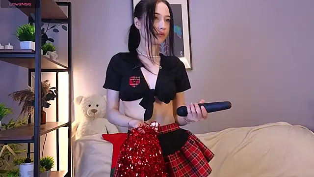 Snapshot of Rose_verby chatting on June 18, 2026, 7:41 am Rose verby online show from June 18, 2026, 7:41 am