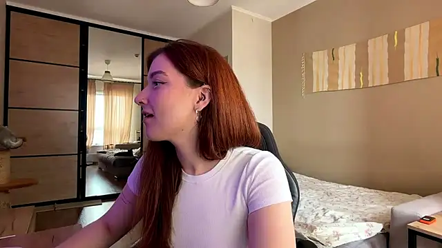 Snapshot of Stella_Rass chatting on May 24, 2026, 6:29 am Stella Rass online show from May 24, 2026, 6:29 am