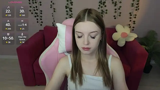 Eva Th0mpson online show from July 14, 2026, 1:08 am