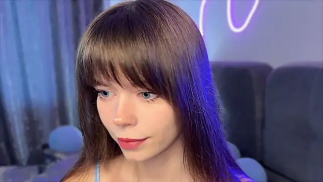 Snapshot of miumyaw chatting on July 3, 2026, 10:21 am miumyaw online show from July 3, 2026, 10:21 am