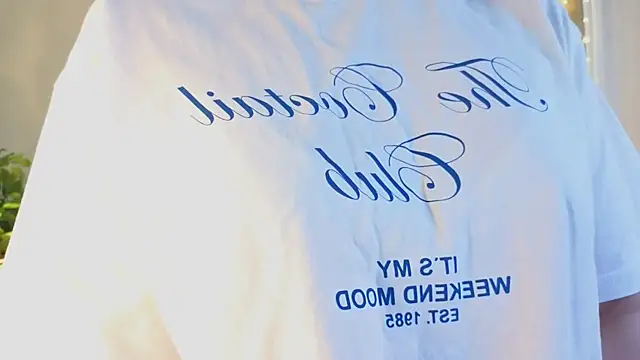 Snapshot of JolieDerringer chatting on June 5, 2026, 7:25 am JolieDerringer online show from June 5, 2026, 7:25 am