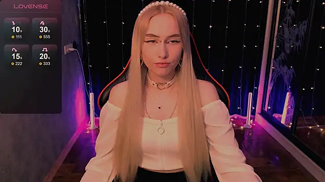 GoddessBambi online show from June 12, 2026, 10:25 am