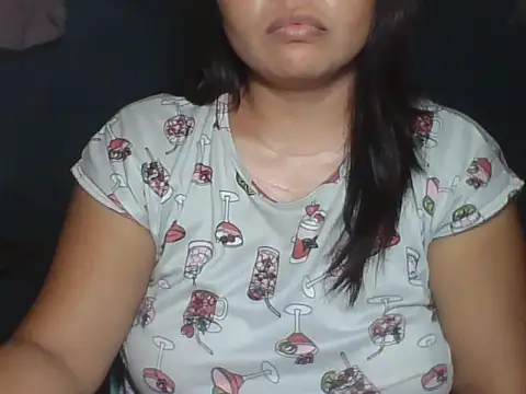 MommyKaye30 online show from August 2, 2026, 7:23 pm