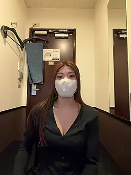 Erika  xx online show from May 4, 2026, 9:38 am