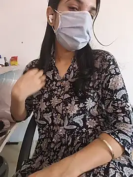 Snapshot of zoya_baby_ chatting on June 5, 2026, 7:14 am zoya baby online show from June 5, 2026, 7:14 am